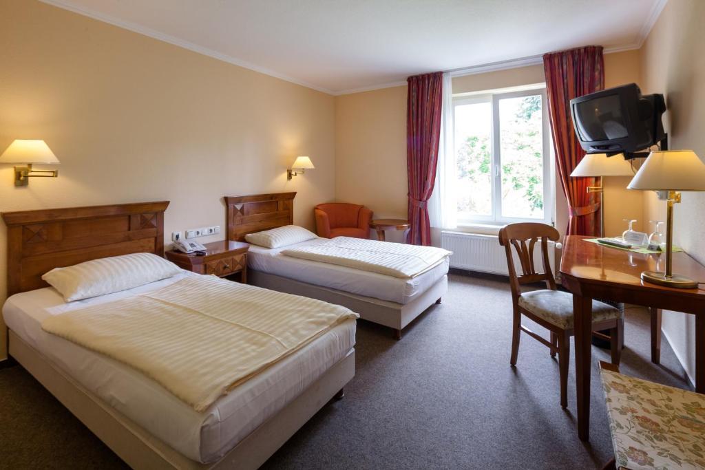Hotel Garni Schlossgarten Neustrelitz Camera foto